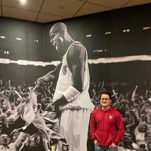 Meet your Posher, Alex